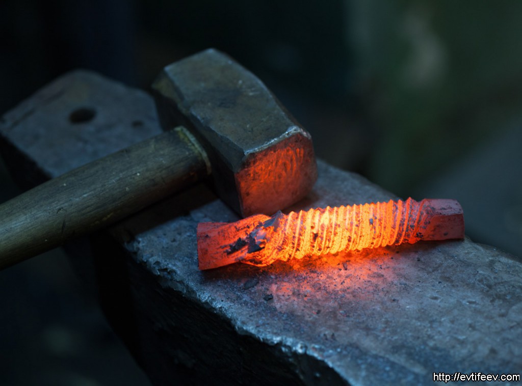 дамасская сталь, авторские ножи ручной работы