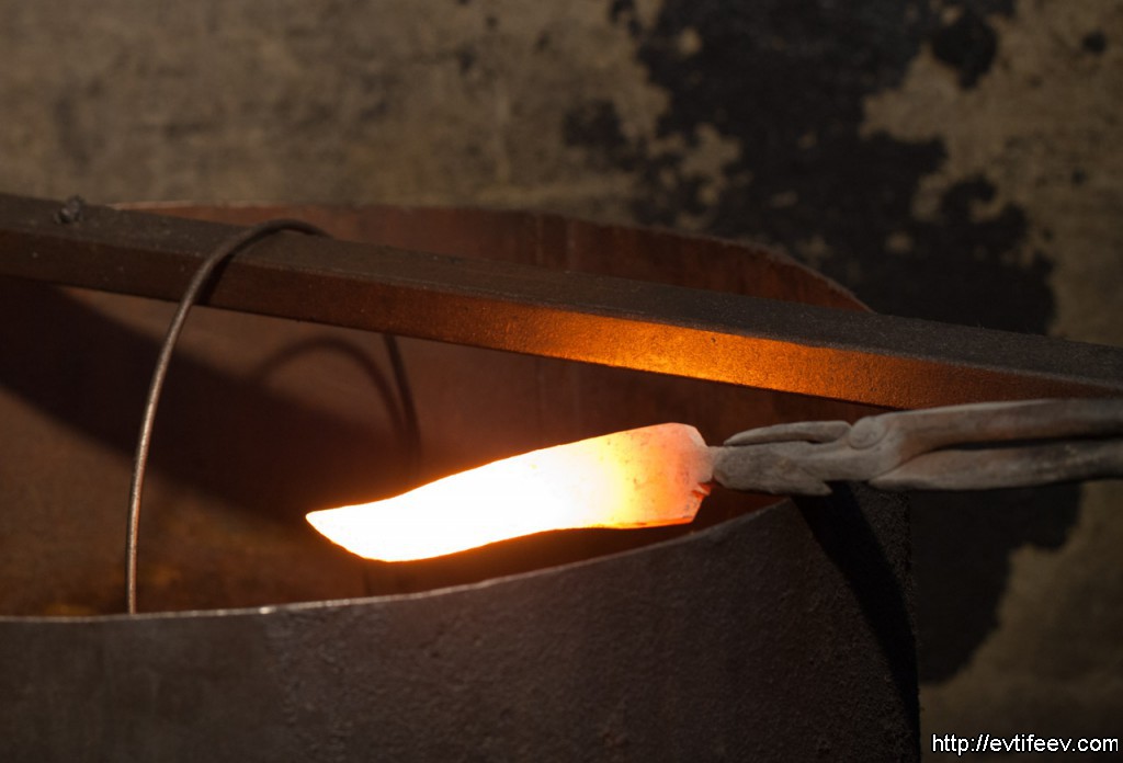 дамасская сталь, авторские ножи ручной работы