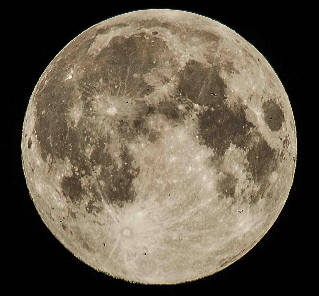 Обещанная Луна с объектива МТО-1000А 1100/10.5