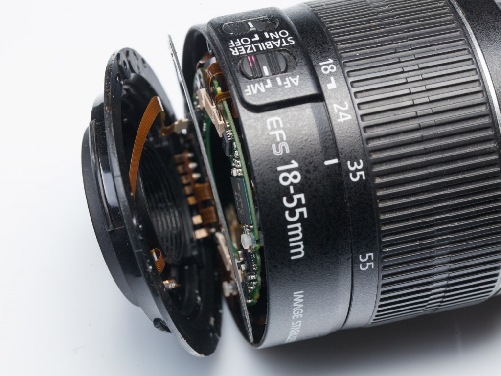 Разборка объектива Canon EF-S 18-55mm f/3.5-5.6 IS II