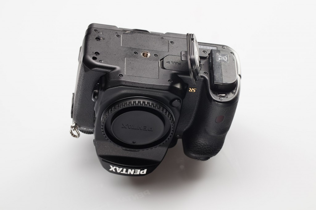 Обзор и тест "зеркальной" полнокадровой фотокамеры Pentax K1 mark II