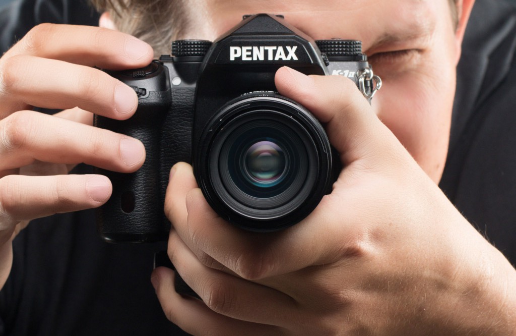 Обзор и тест "зеркальной" полнокадровой фотокамеры PENTAX K-1 mark II