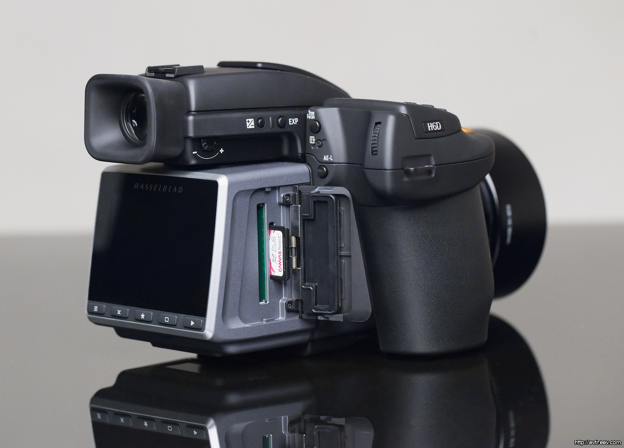 Обзор карт памяти для фотографа на примере Kingston Canvas Focus CompactFlash