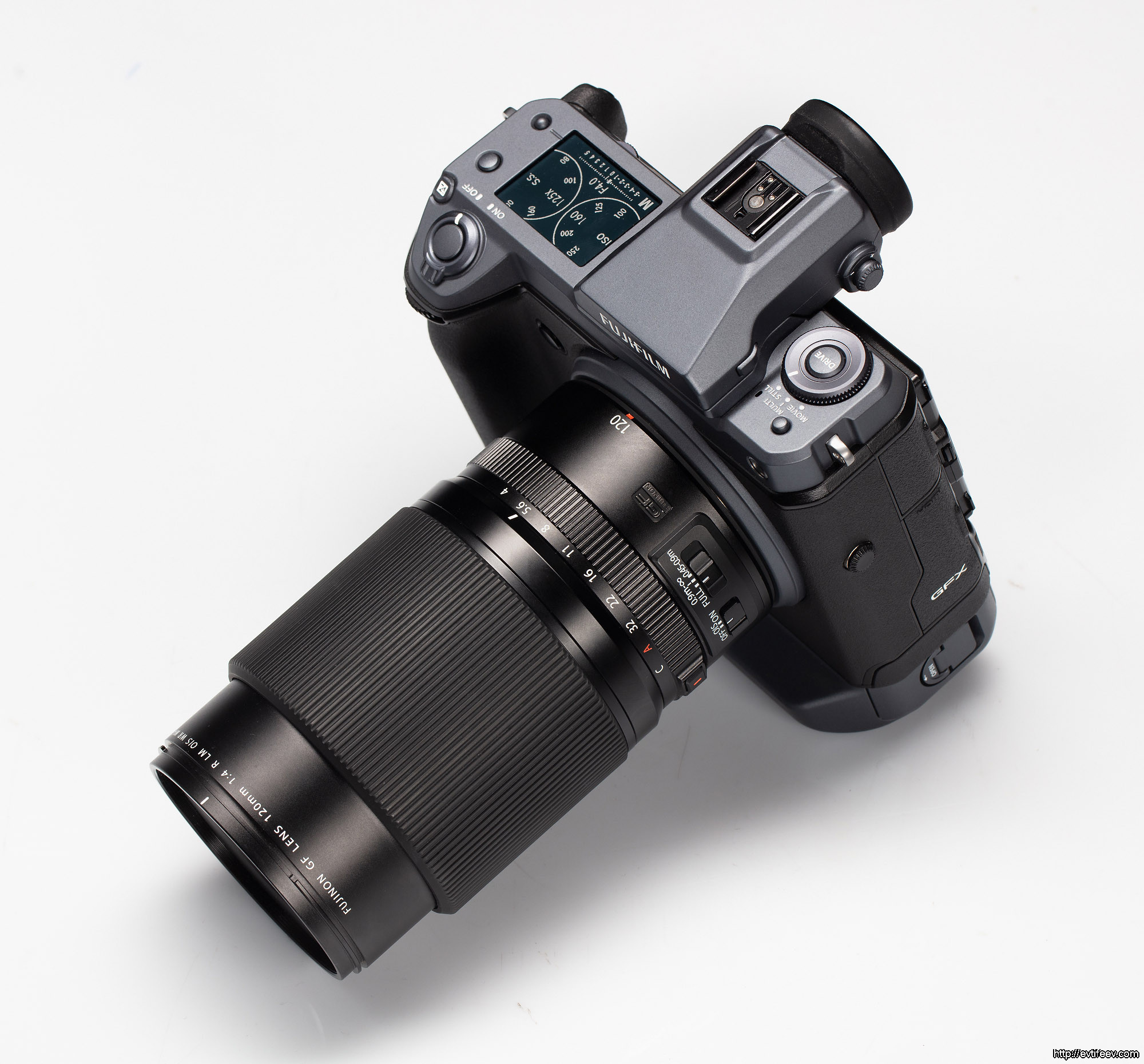Первые впечатления от фотокамеры FUJIFILM GFX100