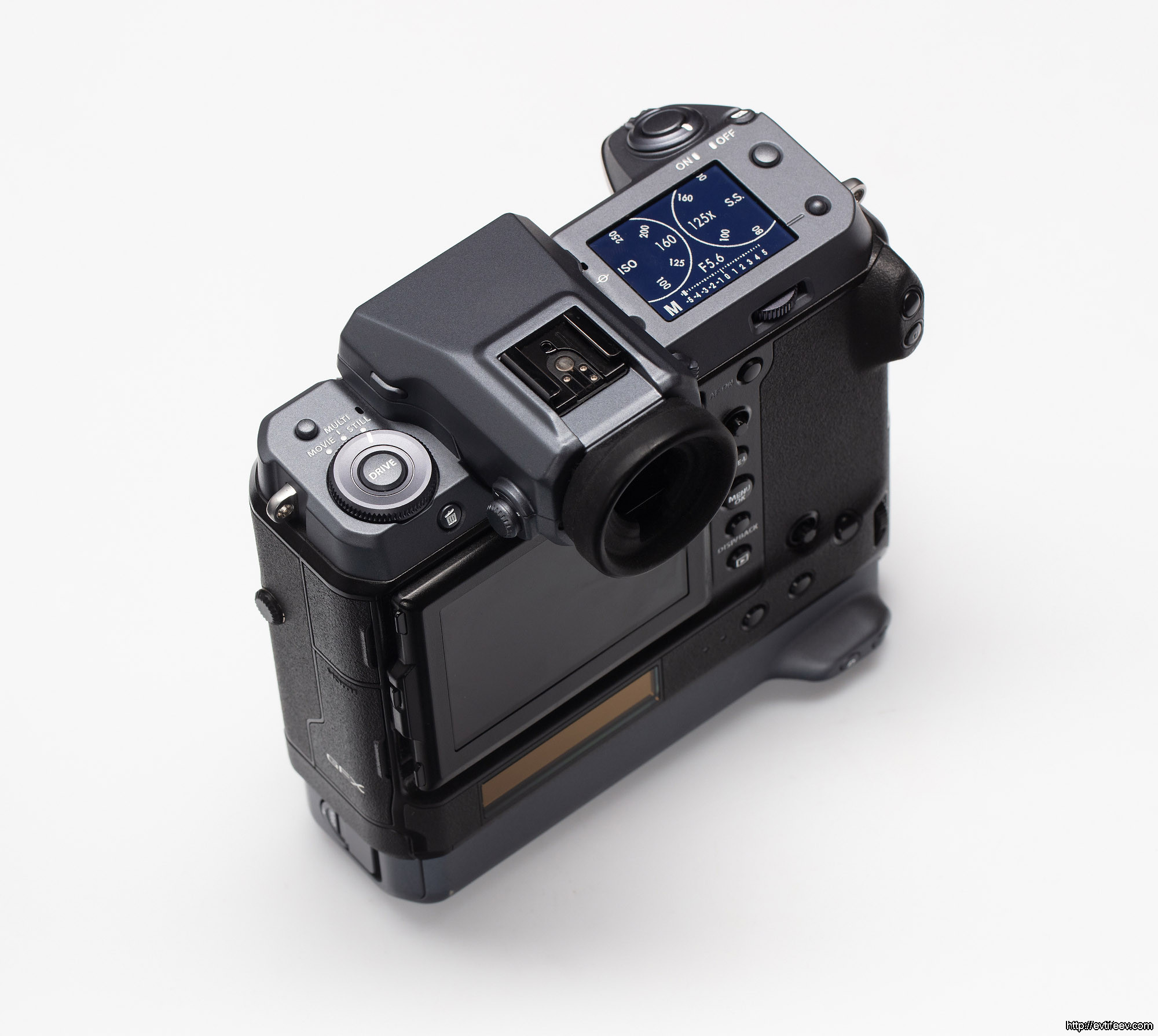 Первые впечатления от фотокамеры FUJIFILM GFX100