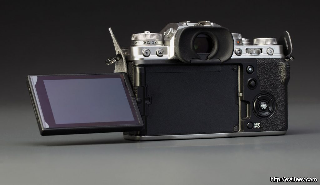Обзор и тест фотокамеры FUJIFILM X-T4
